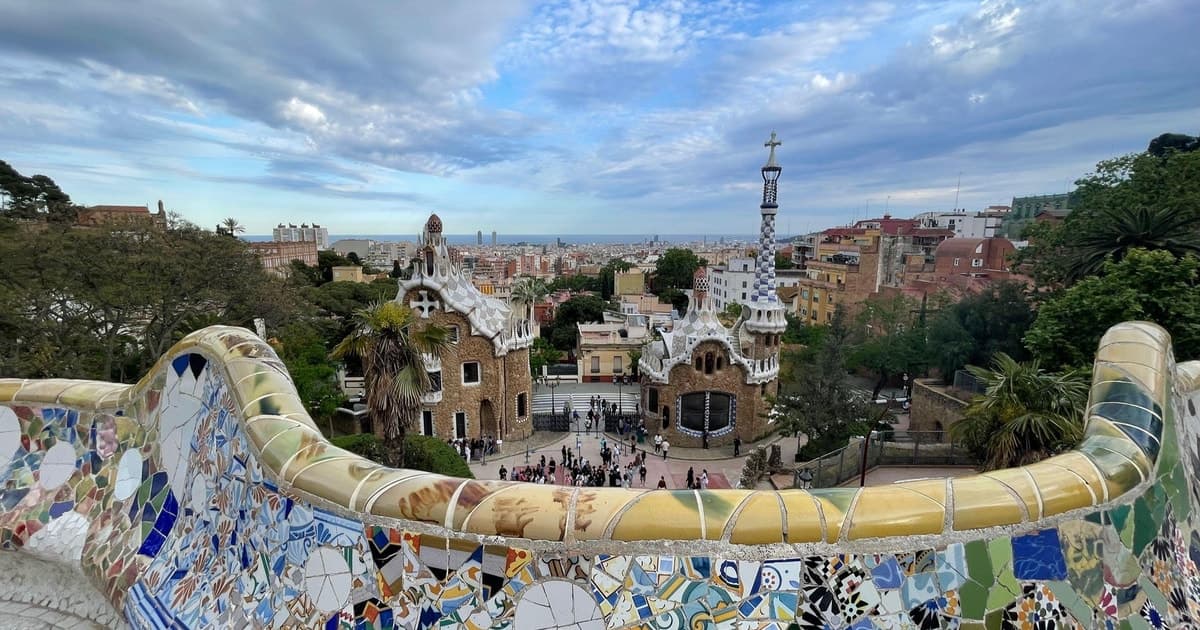Barcelona: Gaudí’s Wonderland: Guided Tour of Park Güell