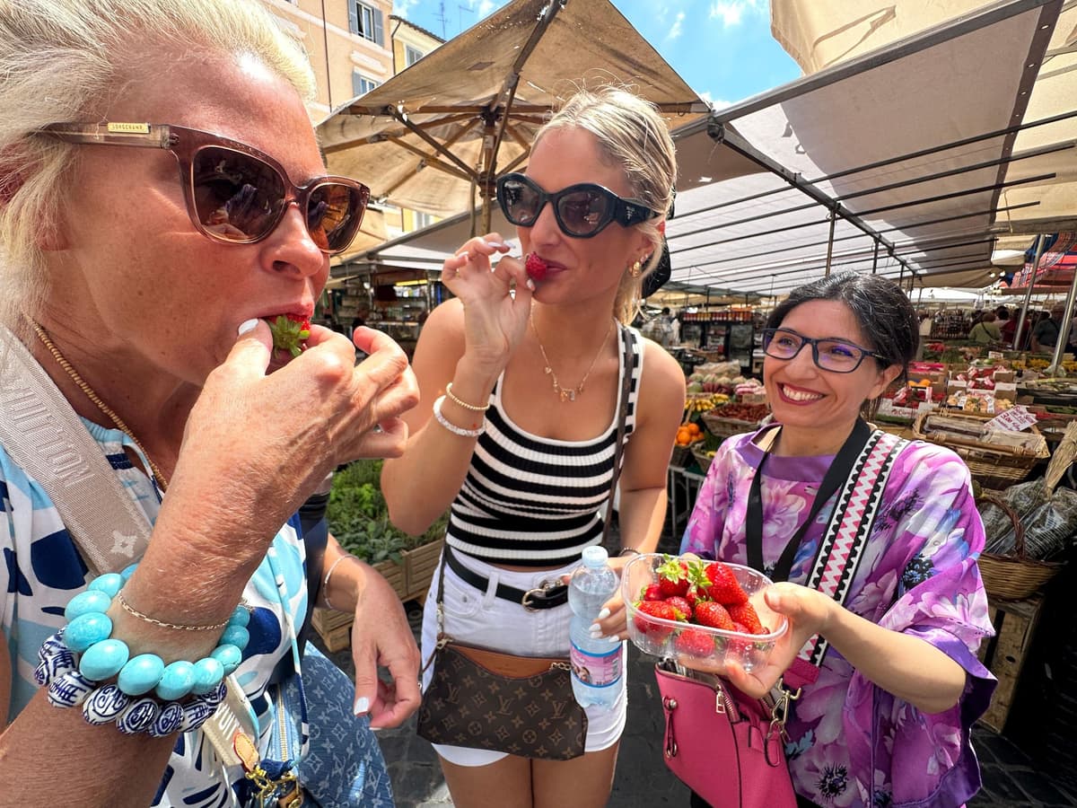 Rome: Campo De' Fiori Market & Trevi 4-Hour Food & Wine Tour