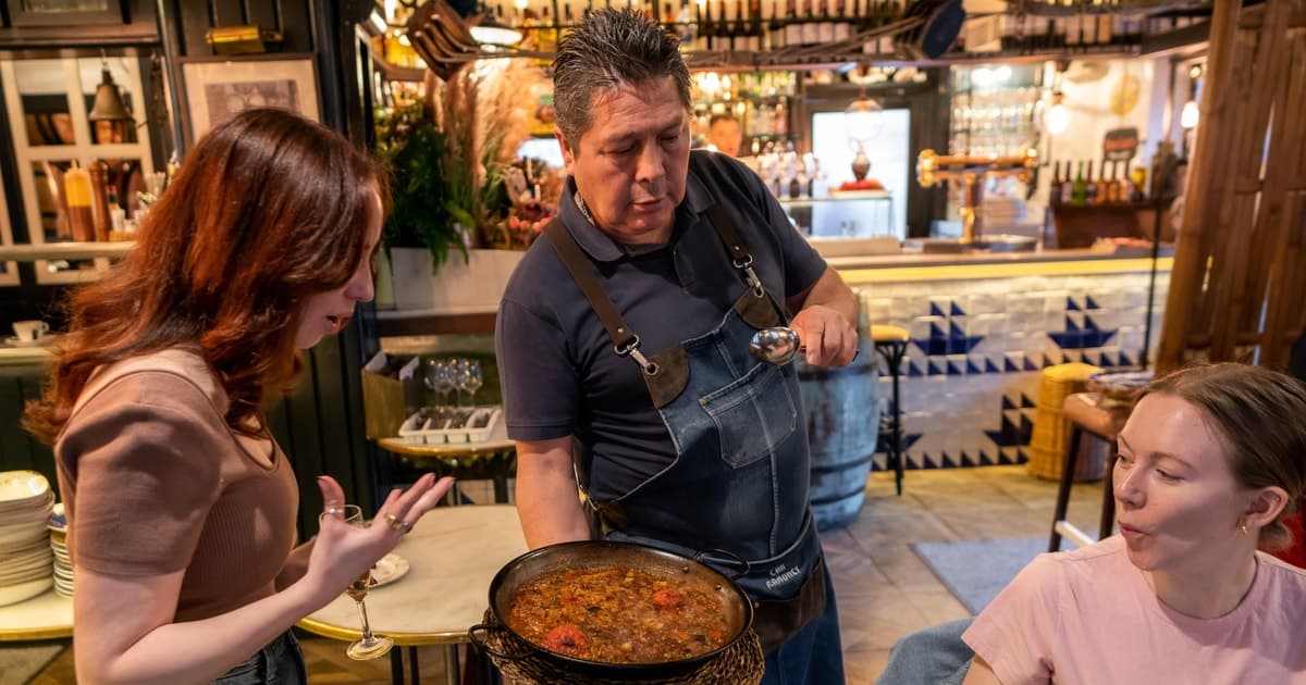 Barcelona Side Streets Tapas & Wine Small Group Tour