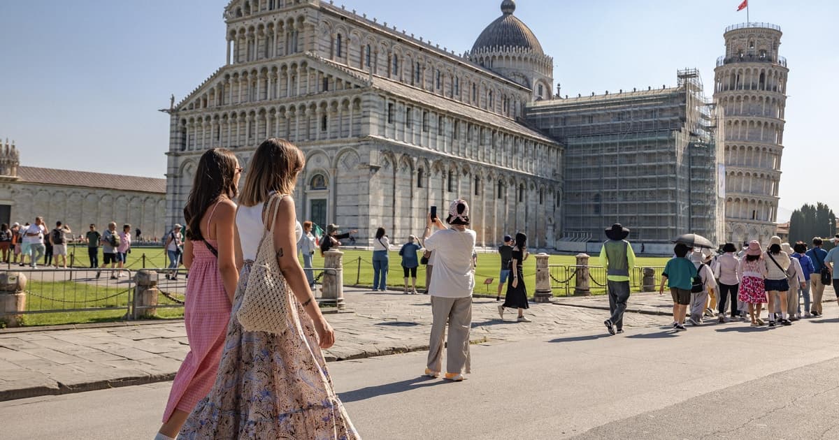 Florence: Pisa, Siena, S. Gimignano, Chianti Wine & Lunch
