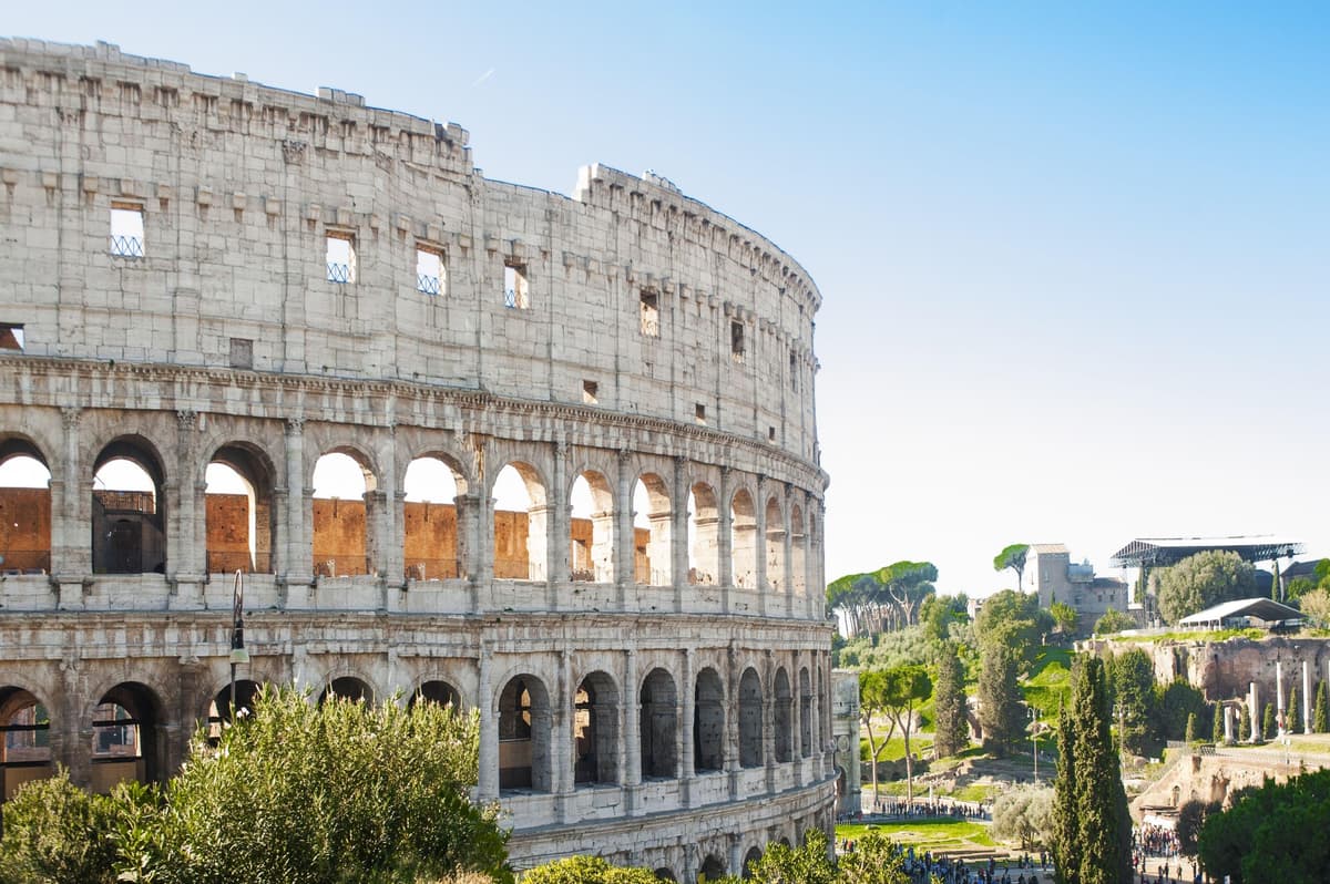 Roma: Coliseo y Foro con aplicación de audioguía - Arena opcional