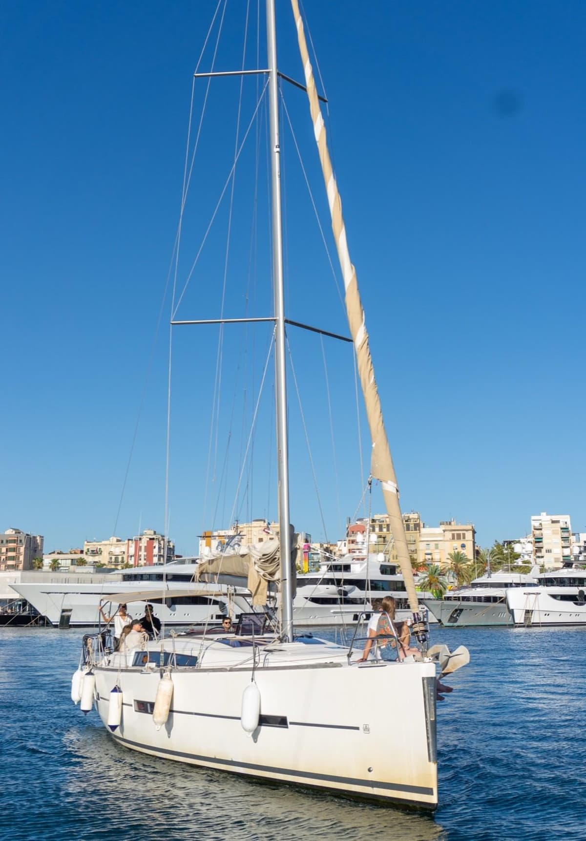 Barcelona Sailing Express - 1 Hour Harbor Tour