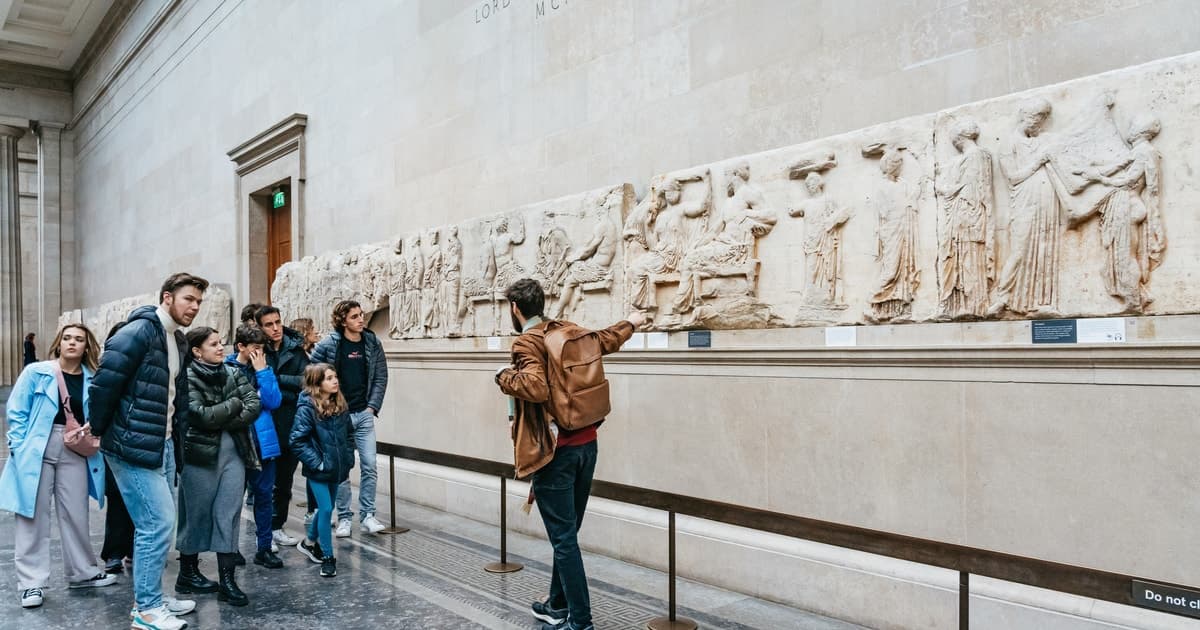 London: British Museum Guided Tour with thames cruise option
