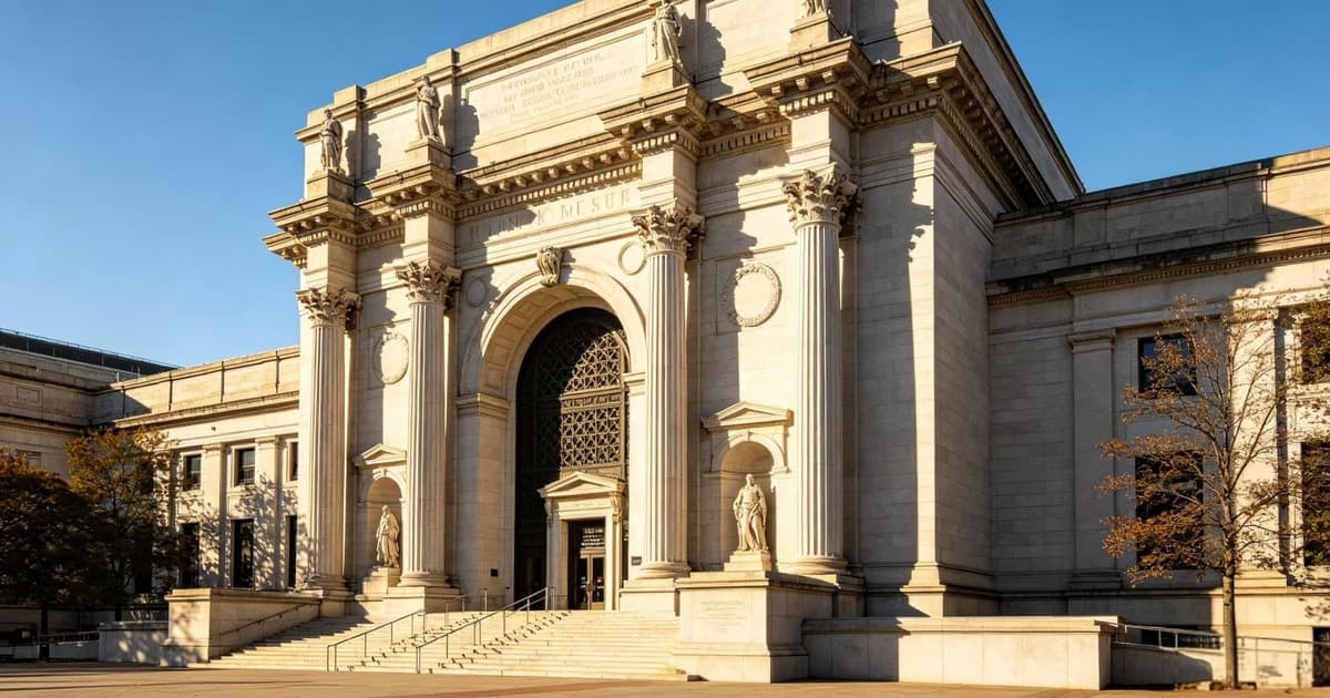 American Museum of Natural History Ticket + Guided Tour