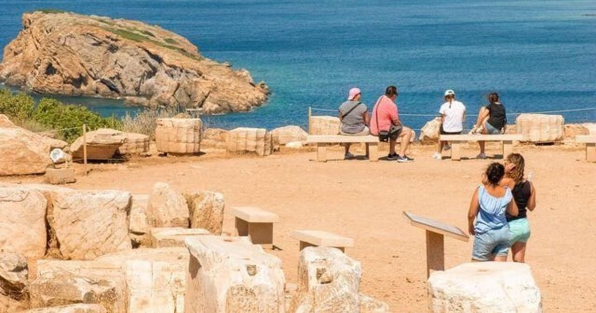 Athens sightseeing tour: Explore from the Temple of Poseidon to Vouliagmeni.