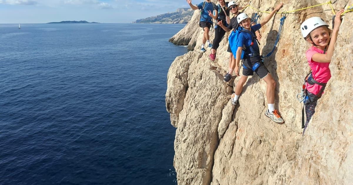Marsella: Vía cordata de las Calanques – Sormiou frente al mar