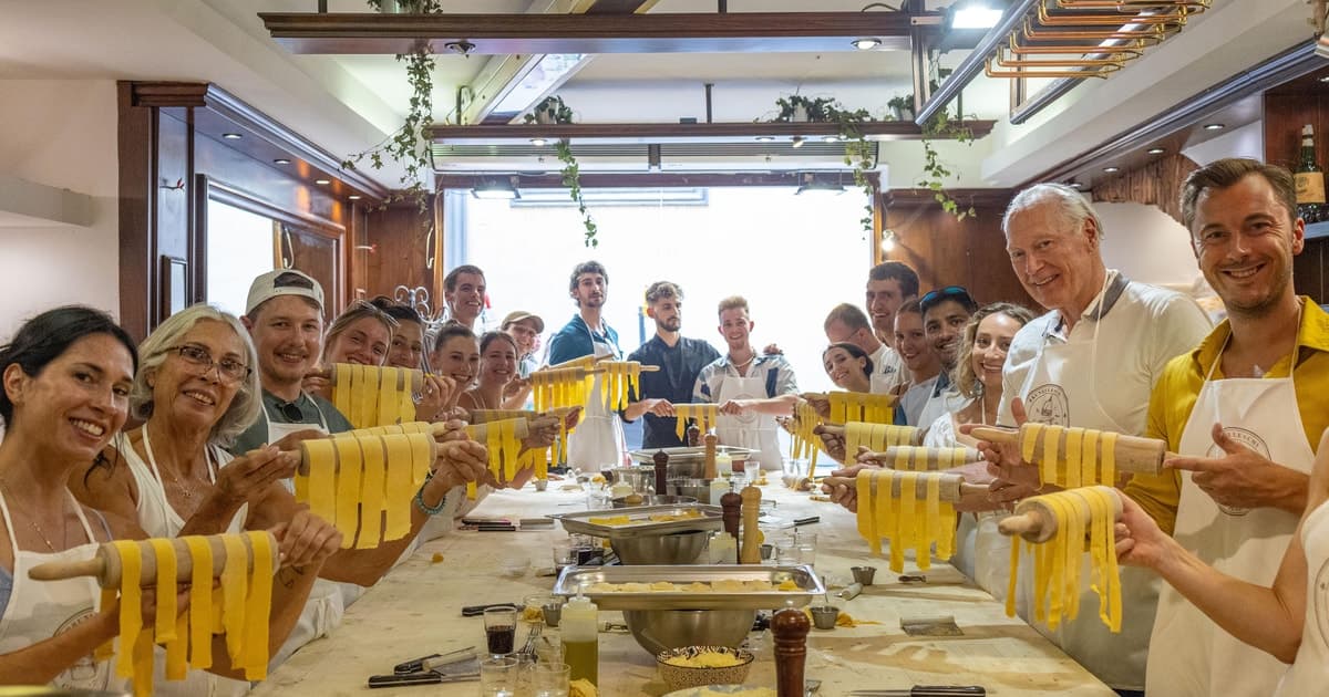 Florence: Flambé Cheese Wheel Truffle Pasta Class & Tiramisù