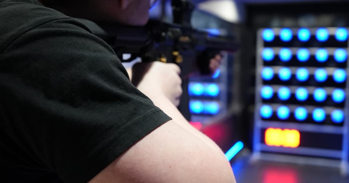 London : AGL Airsoft Camden Platinum Package (1 - 2 Players)