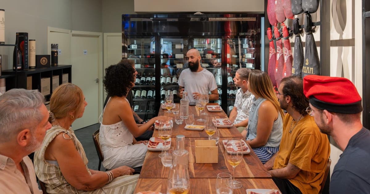 Cata del mejor jamón de Barcelona con maridaje de cava espumoso