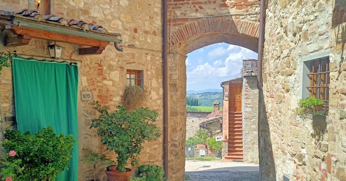 From Florence: Private Chianti Walking Tour and Wine Tasting