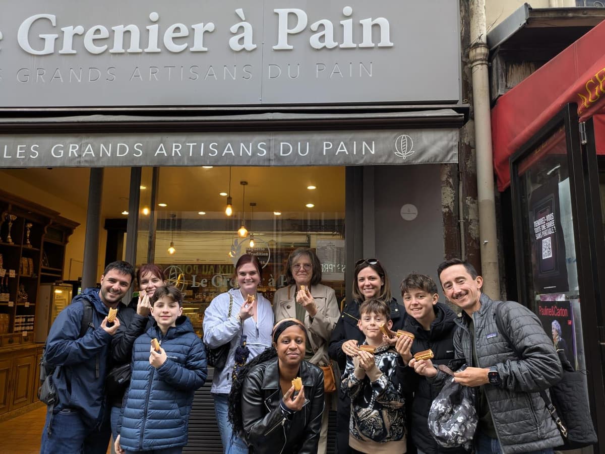 Montmartre Food Tour with Crepes, Macarons and Chocolate