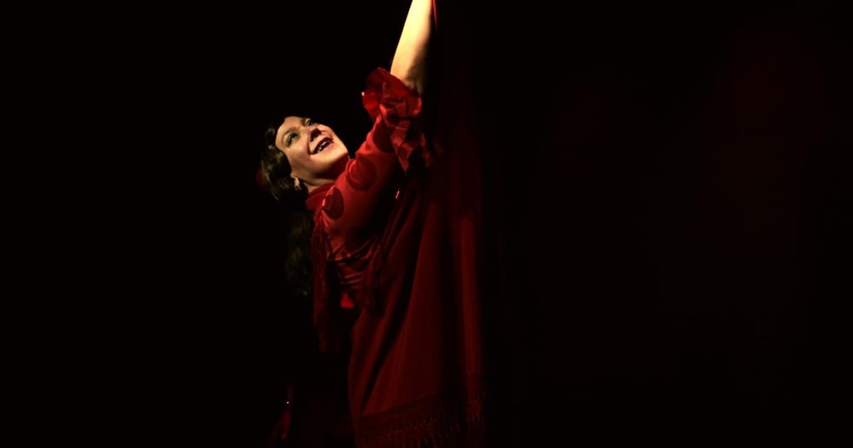 Sevilla: Íntima Triana, espectáculo de flamenco en CasaLa