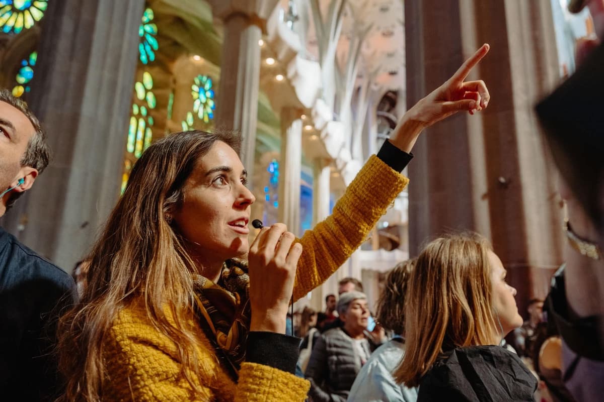 Tour de los puntos destacados de Gaudí con Casa Batlló y Sagrada Familia