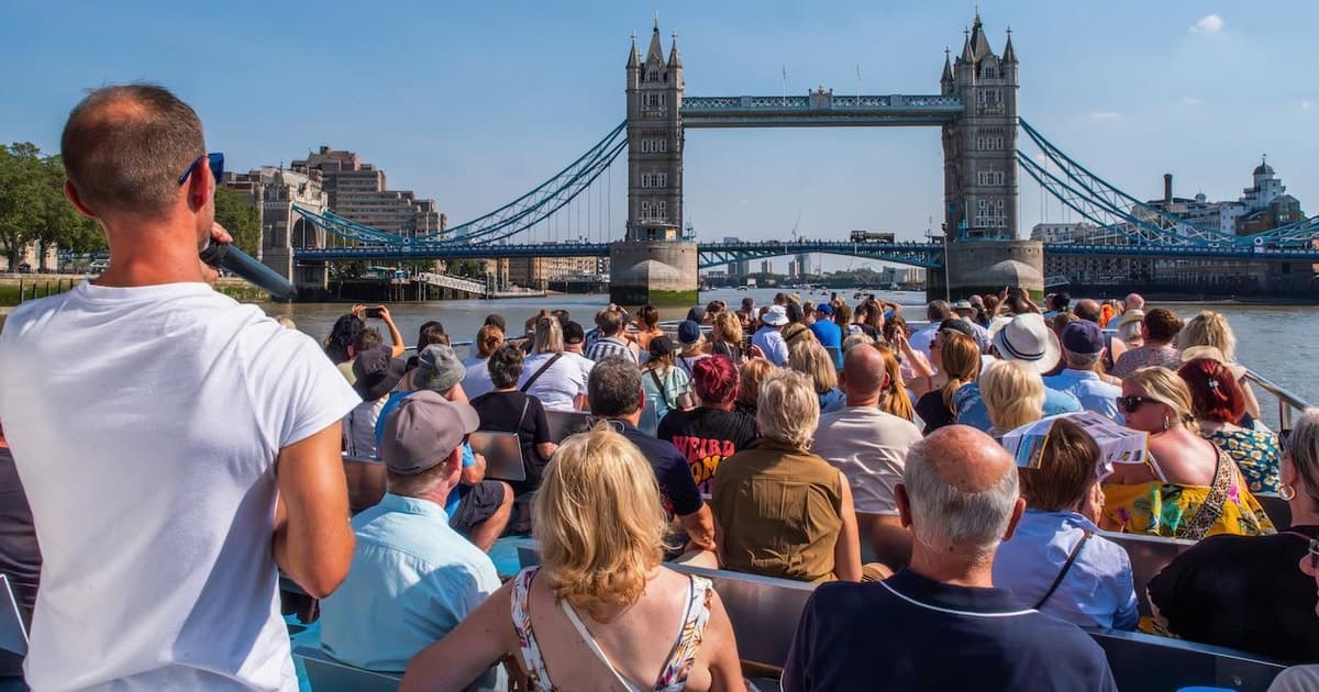 London: Flexible One-Way Thames River Cruise Ticket