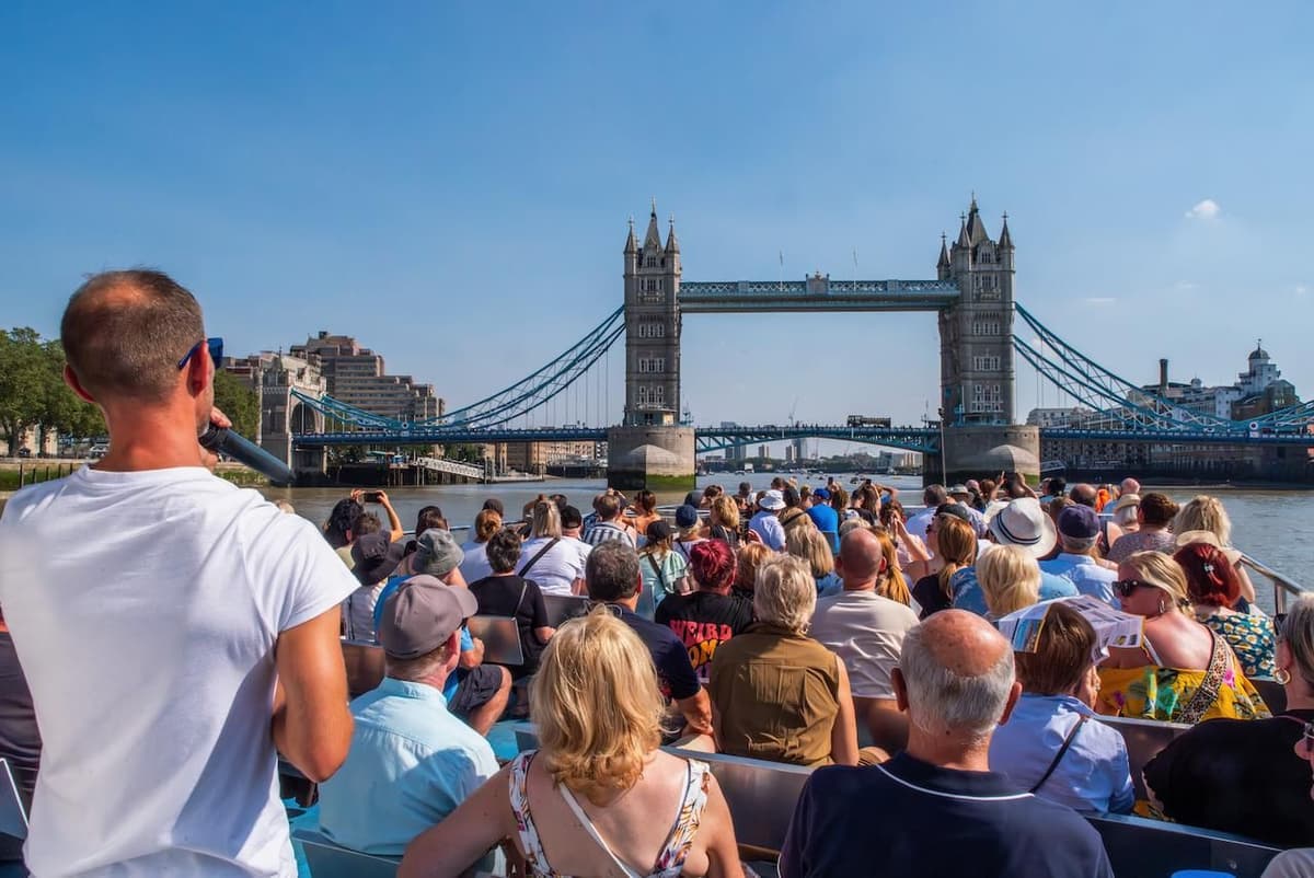 London: Flexible One-Way Thames River Cruise Ticket