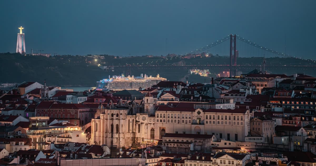 Tour privado a pie por Lisboa: joyas ocultas y puntos destacados