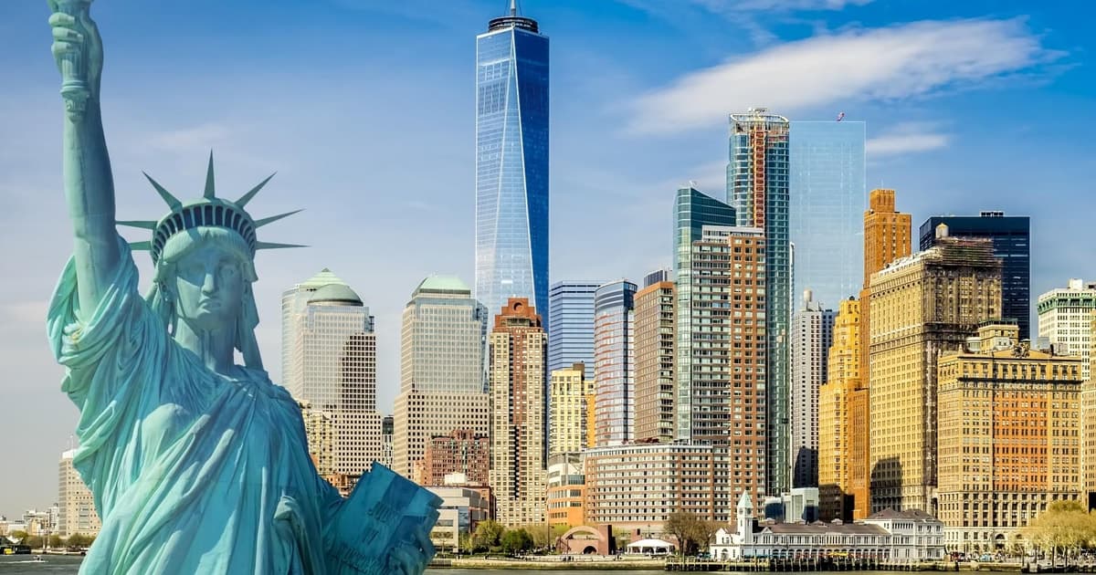 Downtown New York Highlights Private Walking Tour