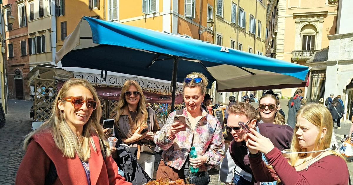 Rome: Jewish Quarter and Campo de' Fiori Street Food Tour