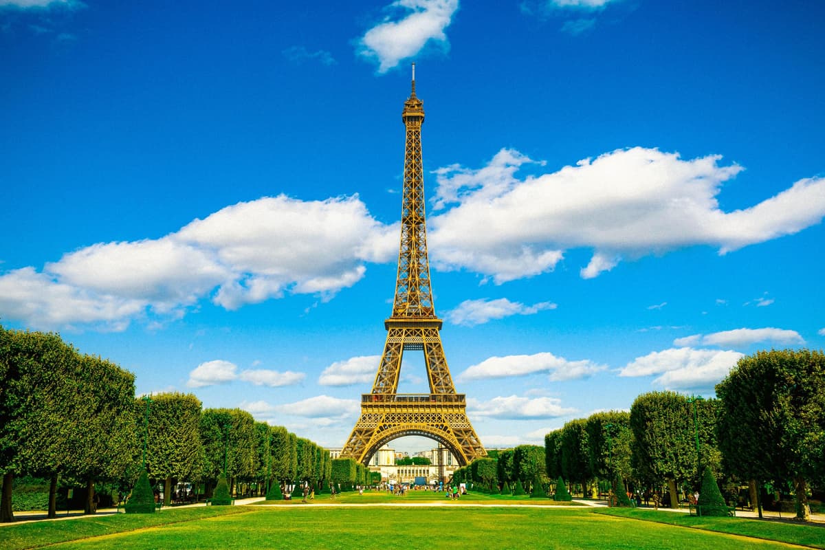 Eiffel Tower Summit or 2nd Floor Guided Tour