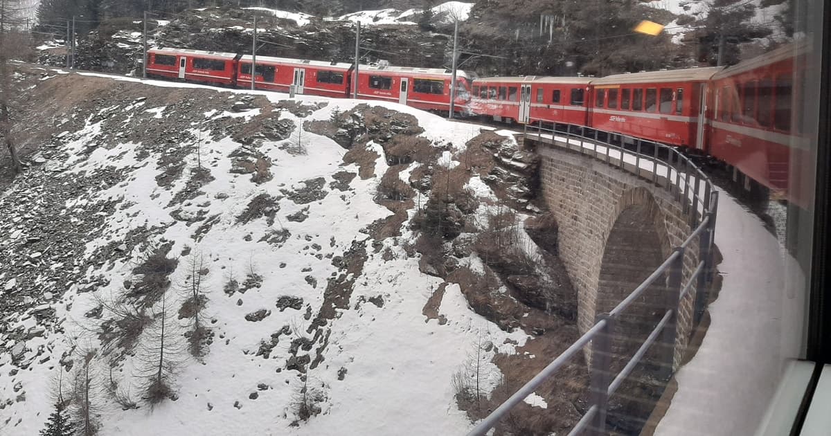 From Milan: Scenic Alps Day Trip with Bernina Train Ride