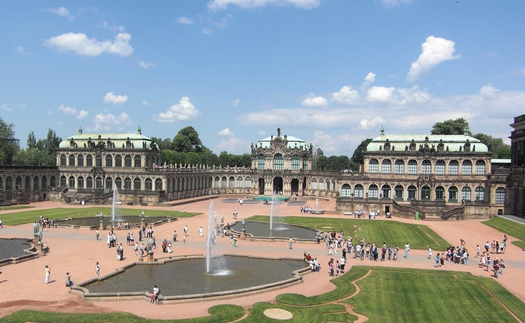 Tour de día completo a Dresde con visita a Zwinger desde Praga