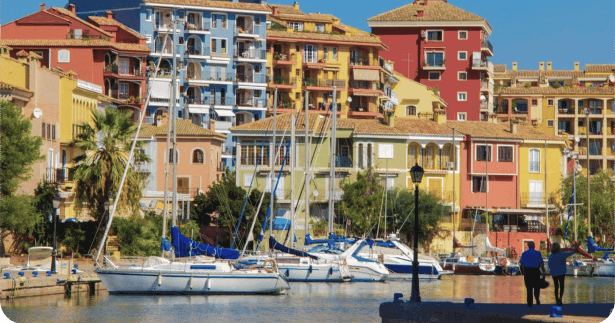 Tour en bici autoguiado a Port Saplaya: Pequeña Venecia y playa