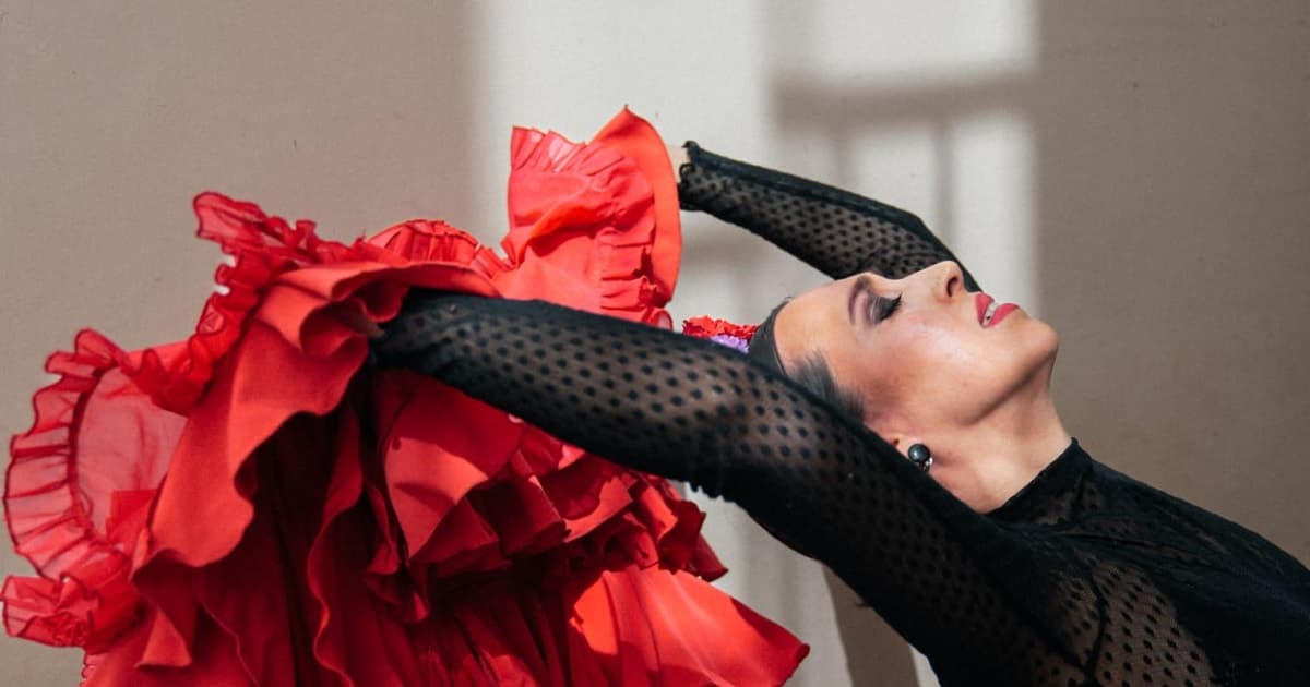 Sevilla: Disfruta de una clase de aproximación al flamenco