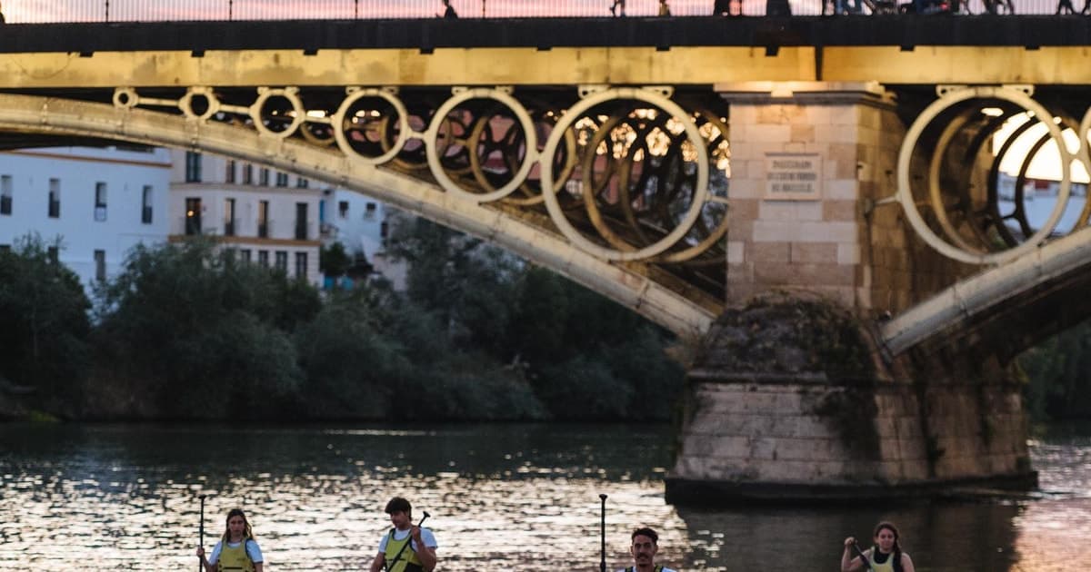 Sevilla: tour de paddle surf por el río Guadalquivir