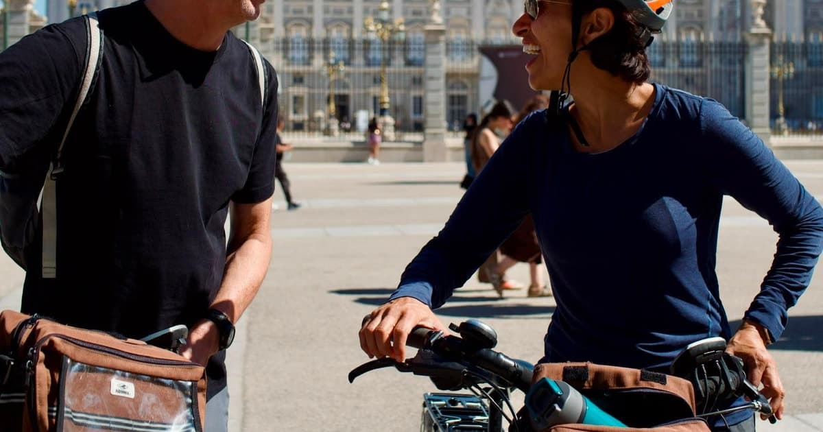 Tour privado en bici por Madrid | Tour guiado exclusivo | Desde 30 €
