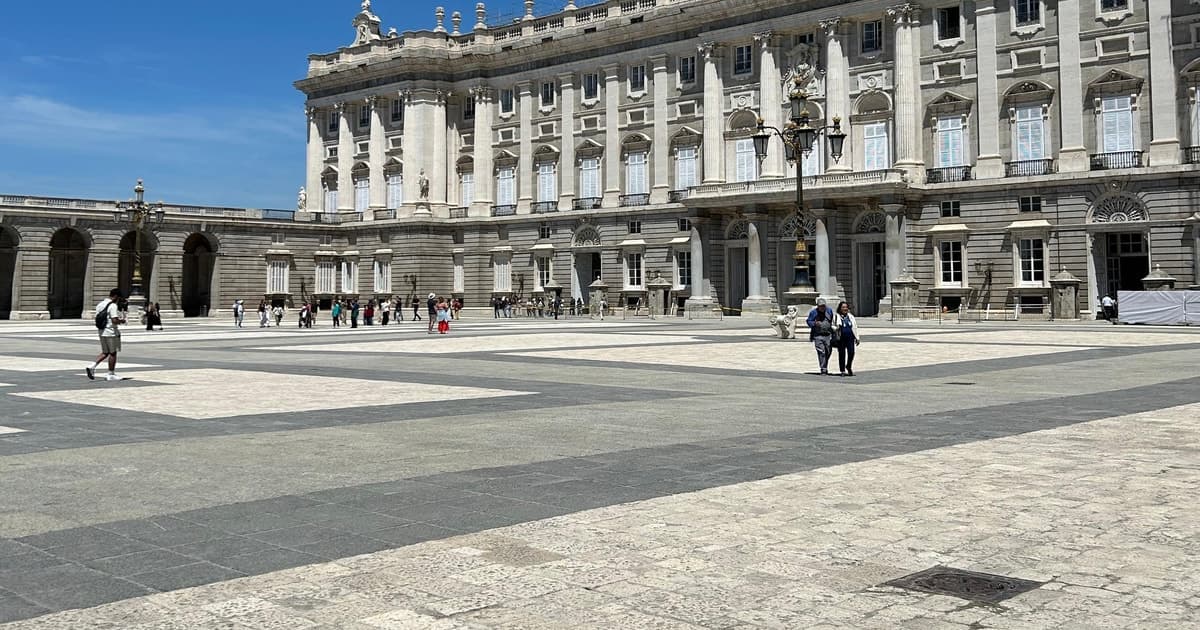 Museo del Prado + Entrada sin colas al Palacio Real + Tour guiado