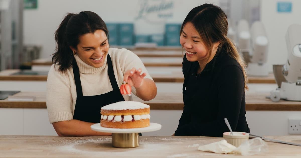 East London: British Baking Masterclass - Victoria Sponge