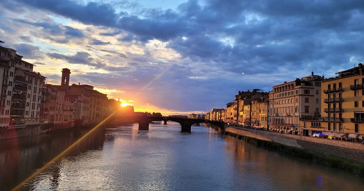 Florence Hidden Gems: Walking Tour with Audio Guide