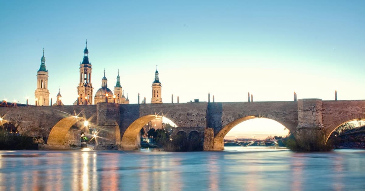 Tour Zaragoza Monumental: tu primera toma de contacto con Zaragoza
