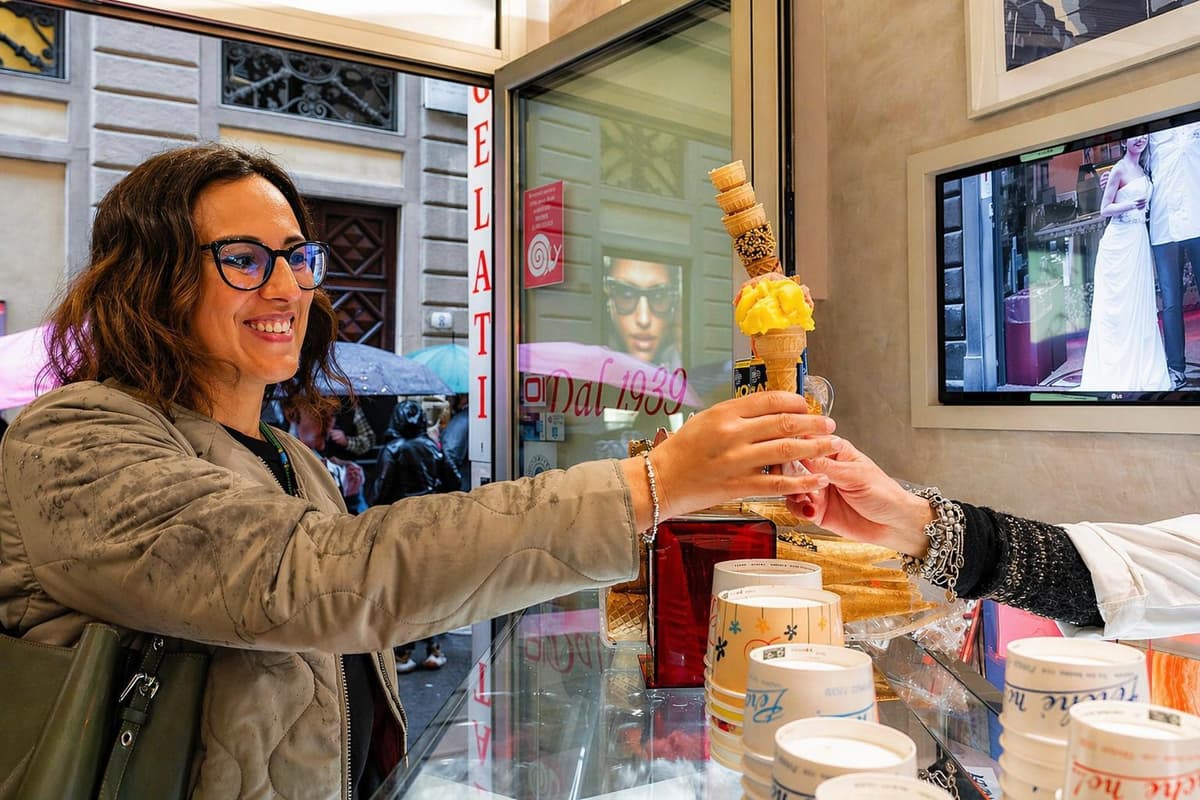 Rome: Eat Like a Local Street Food Tour - Historic Center