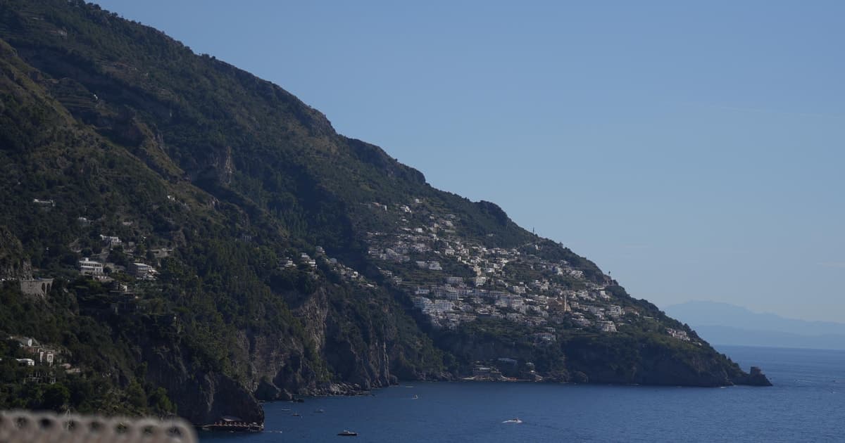 Naples/Salerno Cruise Terminal: Enjoy La Dolce Vita of Positano & Sorrento