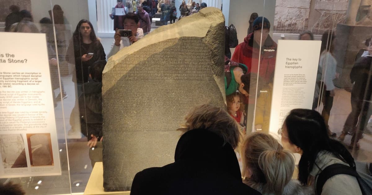 London: British Museum Tour with Archaeologist Guide