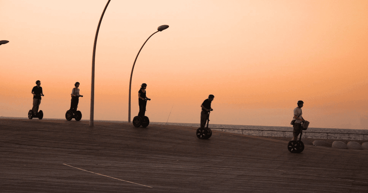 Valencia: tour en Segway de 1 hora por la noche