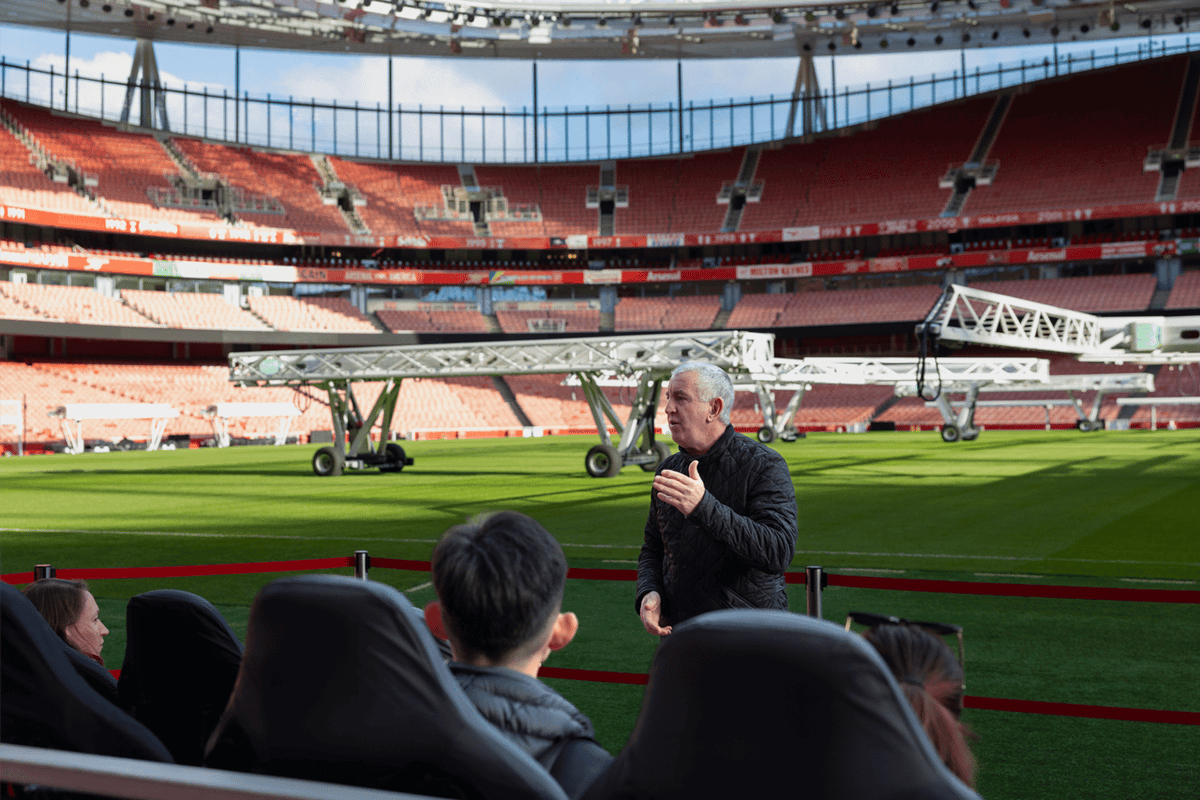 London: Arsenal Stadium Tour with Club Legend