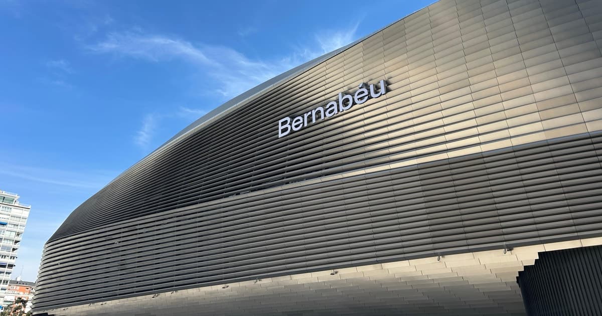 Visita privada al Estadio Santiago Bernabéu con guía experto en arte