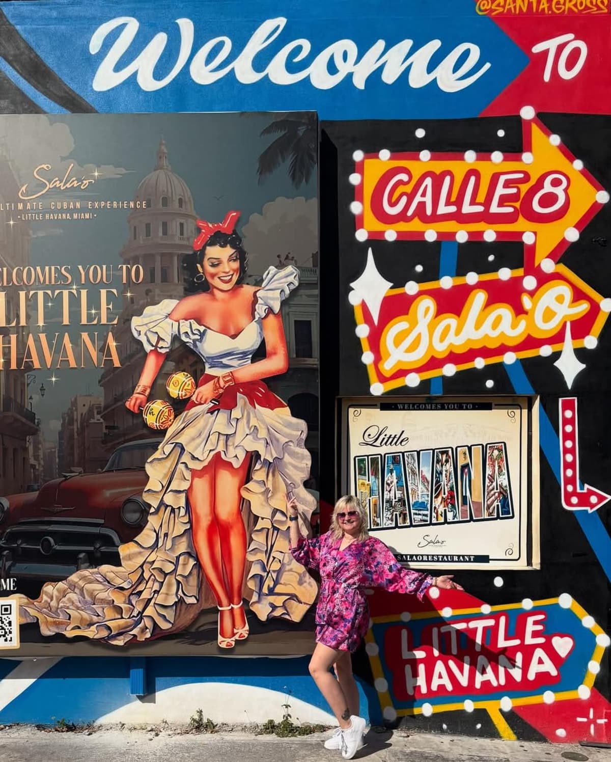 Miami: Little Havana Tour in French for Small Groups (Max. 10 People)