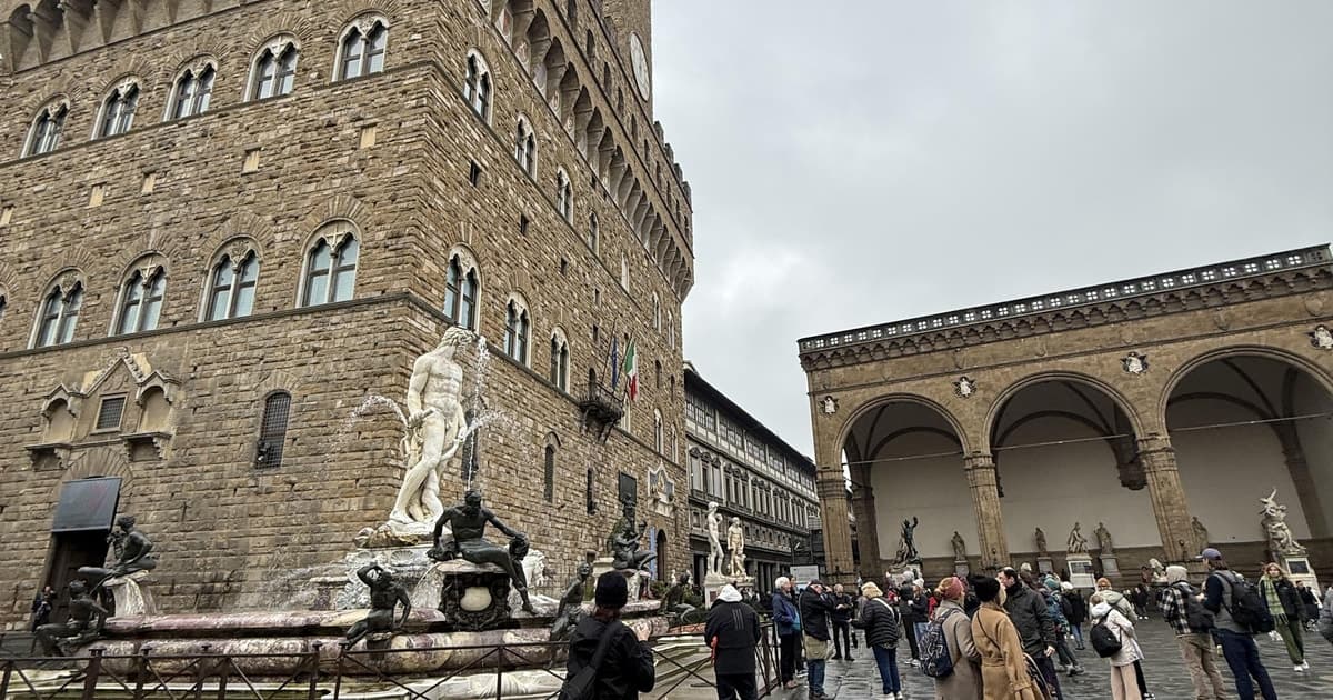 Florence: Guided Walking Tour of the City Center and Visit to the Bargello Museums