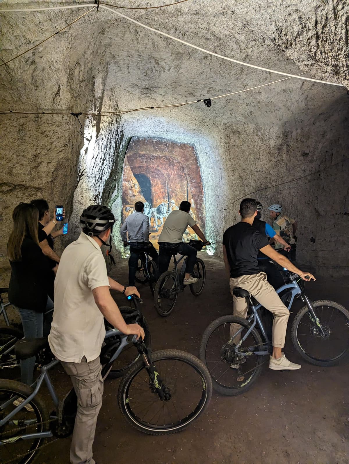 Rome: Appian Way E-Bike tour & Ancient Underground Labyrinth
