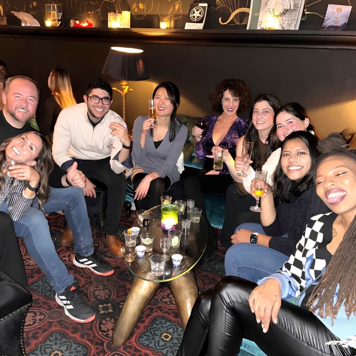 Paris Speakeasy : Meet, Connect & Explore Secret Bars