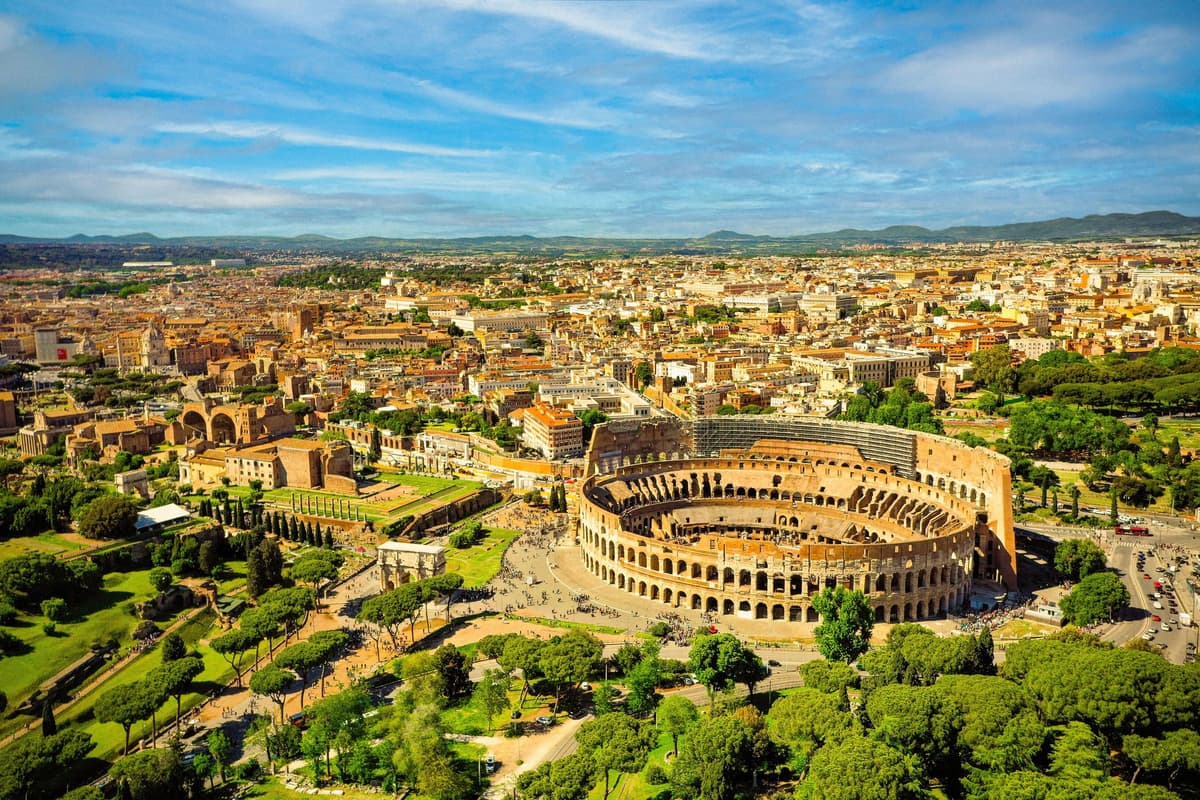 Guided Tour of the Colosseum Palatine Hill and Roman Forum