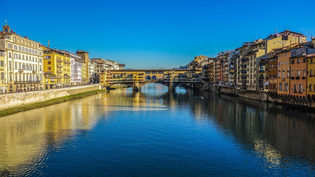 Uffizi Gallery Guided Tour + Vasari Corridor Reserved Ticket