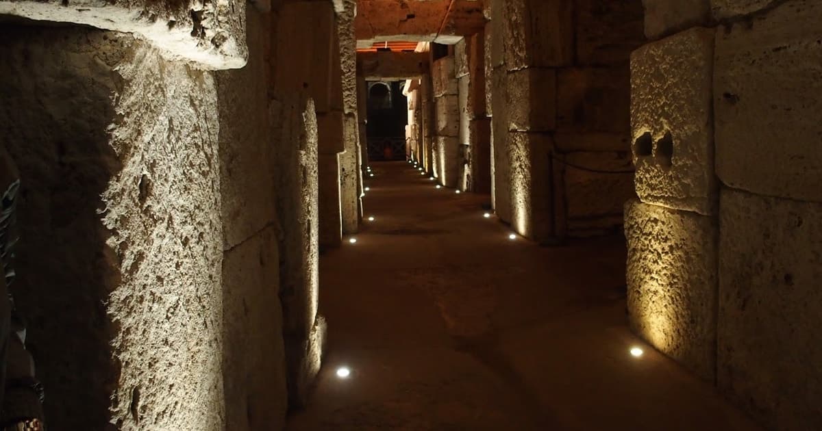Tour por la Roma antigua y el Coliseo con los subterráneos opcionales