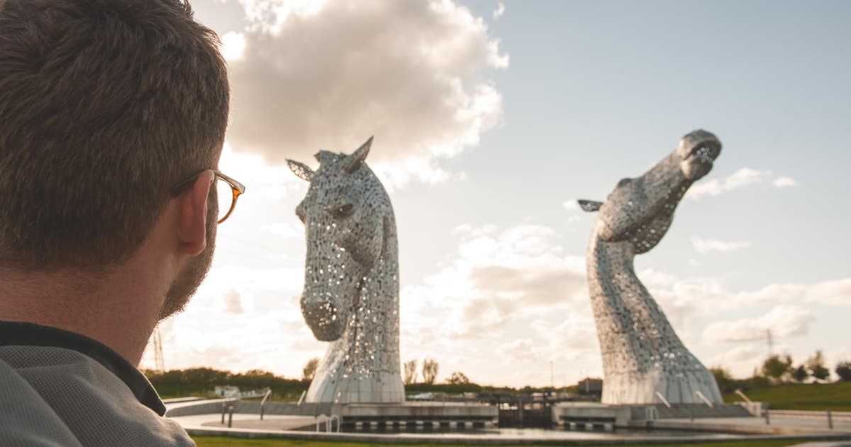 From Edinburgh: Loch Lomond, Kelpies & Stirling Castle Tour
