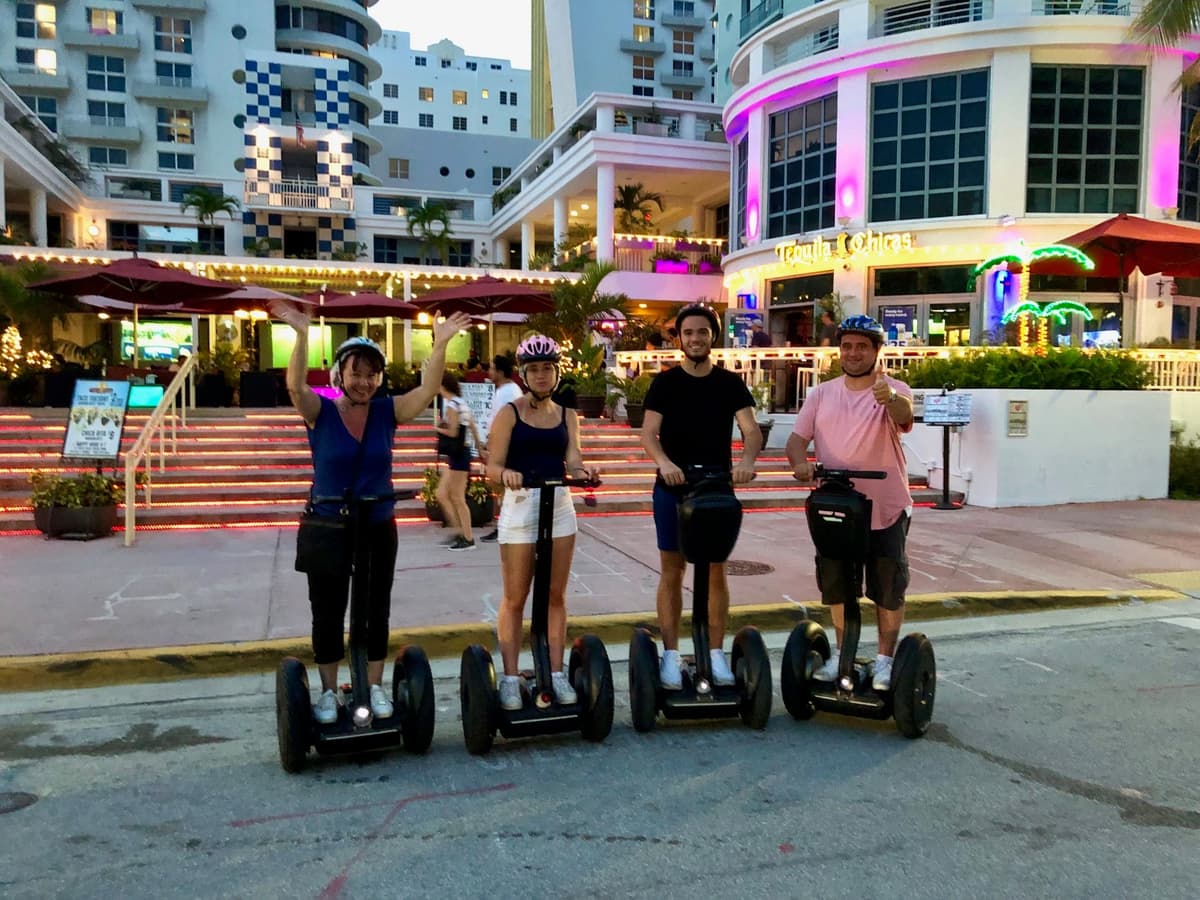Miami: Tour en Segway Panorámico Nocturno de South Beach