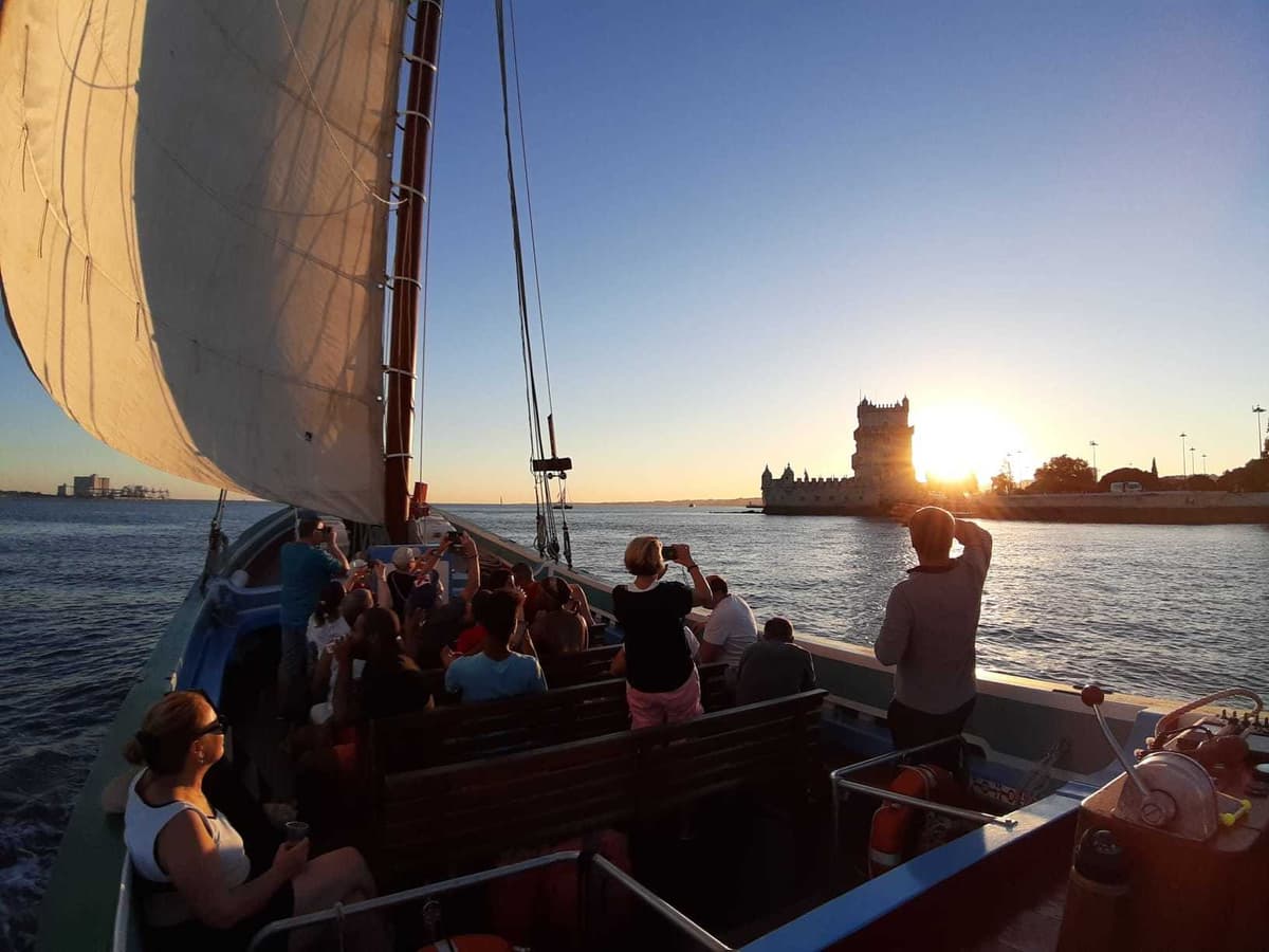 Lisbon Traditional Boats - Sunset Cruise with White Wine