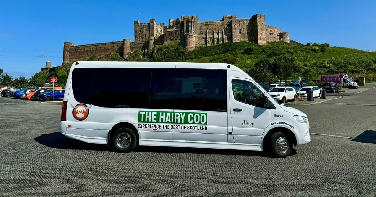 Alnwick Castle, Northumberland & Scottish Borders 1-Day Tour